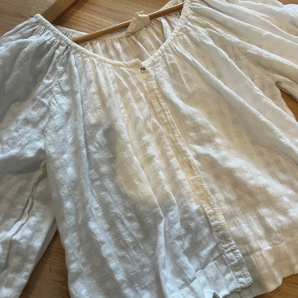 Mirth balloon sleeve blouse - Picture 3 of 4